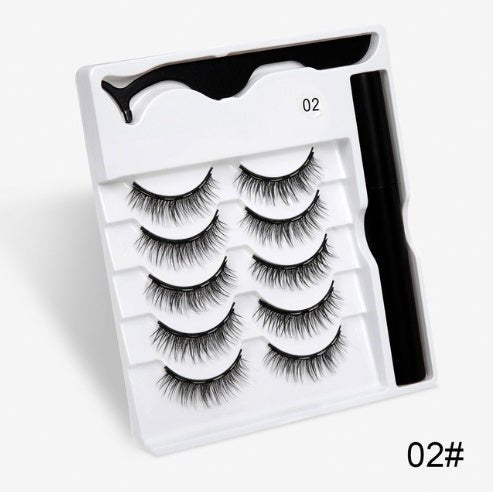 A Pair Of False Eyelashes With Magnets In Fashion - Urban Mart